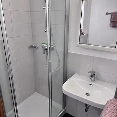 Doris Mit Hallenbad Und Sauna By Monicare Apartman Seefeld in Tirol